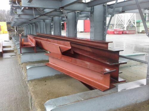 image de poutrelles sur commande chez hansez-dalem Grenaillée et prépeinte