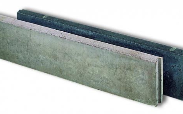 palissade béton grise et noire